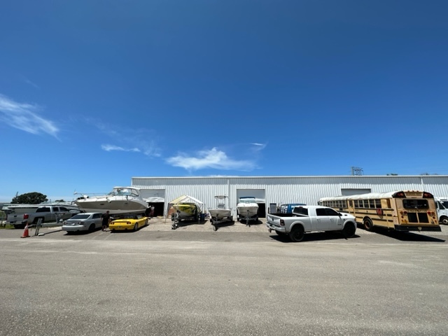 Primary Photo Of 5170-5178 52nd St, Clearwater Manufacturing For Lease