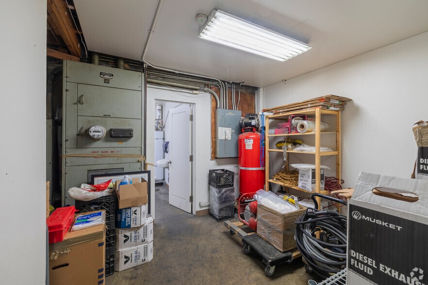 More Photos Of 2015 W 140th Ave, San Leandro Warehouse For Sale