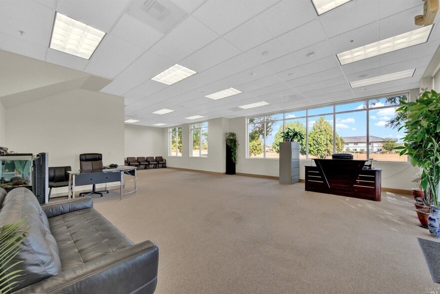 More Photos Of 4725 Mangels Blvd, Fairfield Light Distribution For Lease