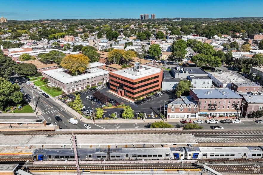 More Photos Of 99 Tulip Ave, Floral Park Office For Sale