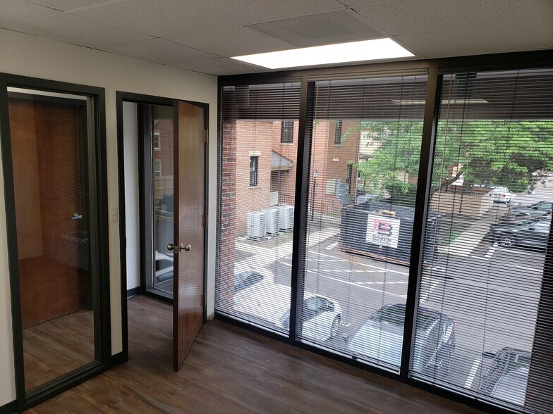 More Photos Of 247-257 E Livingston Ave, Columbus Office For Lease