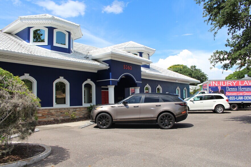 More Photos Of 5363 Central Ave, Saint Petersburg Office Residential For Lease