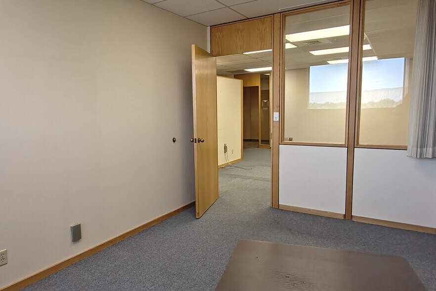 More Photos Of 2808 North Ave, Grand Junction Office For Sale