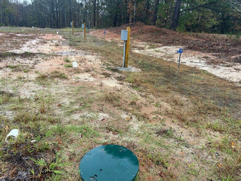 More Photos Of 1048 Turner Rd, Eastanollee Warehouse For Lease