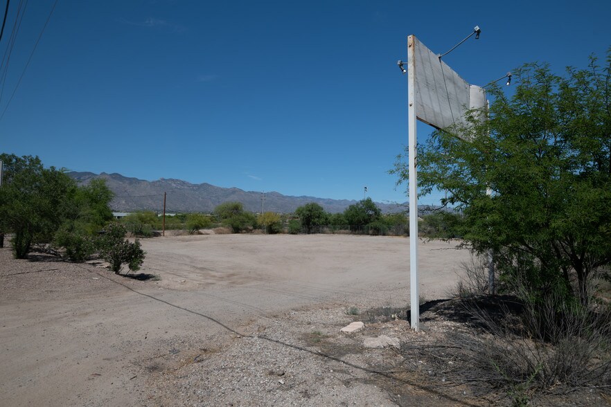More Photos Of 3450 N Dodge Blvd, Tucson Land For Sale