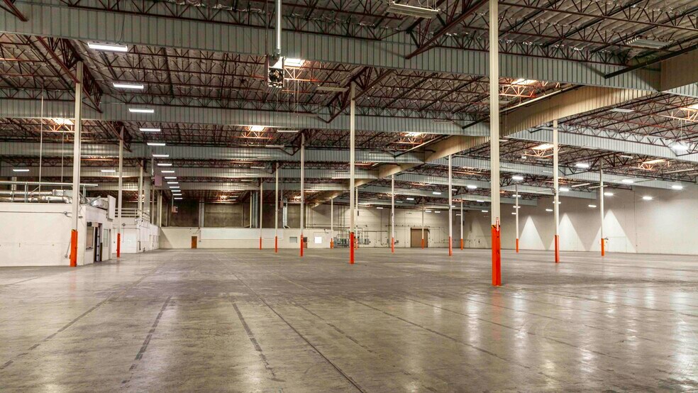 More Photos Of 600 S McClure Rd, Modesto Warehouse For Lease
