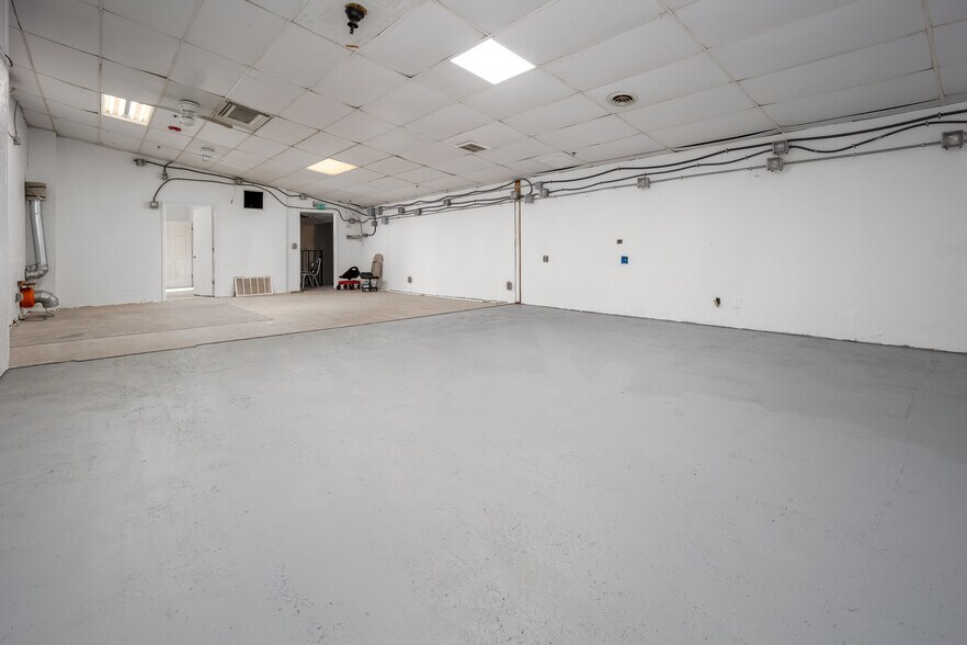 More Photos Of 6825 W Wilshire Blvd, Oklahoma City Theater Concert Hall For Sale