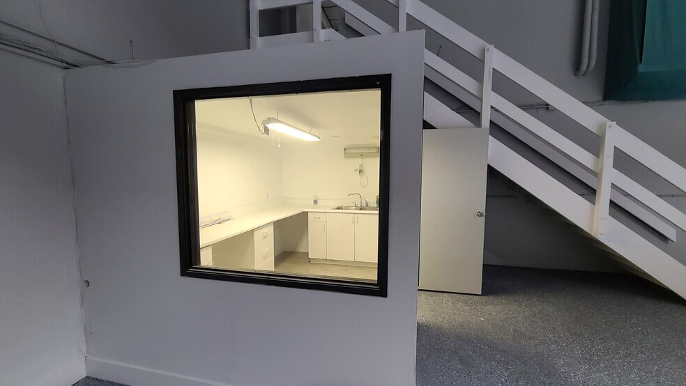 More Photos Of 16812 Red Hill Ave, Irvine Manufacturing For Sale