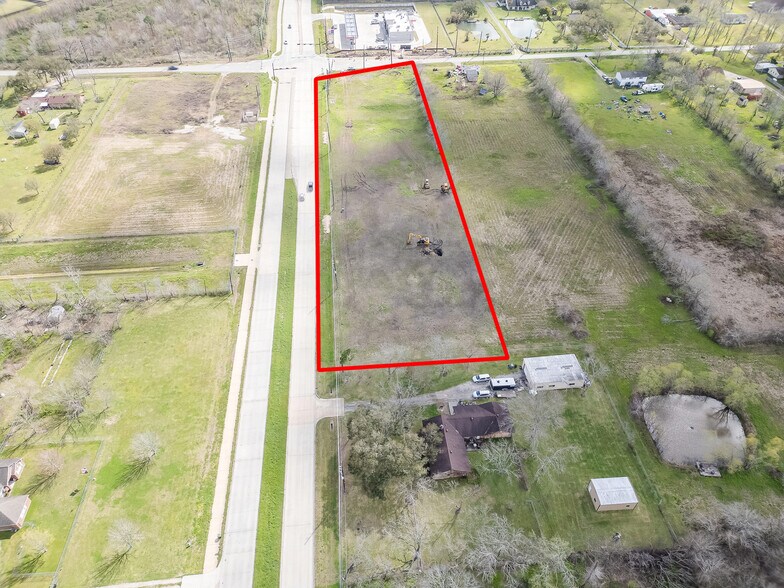 More Photos Of 8256 Bailey Rd, Manvel Storefront For Lease