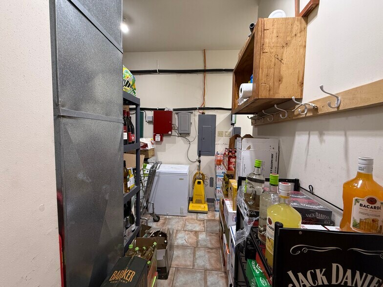 More Photos Of 205 Co Hwy YZ hwy, Dodgeville Freestanding For Sale