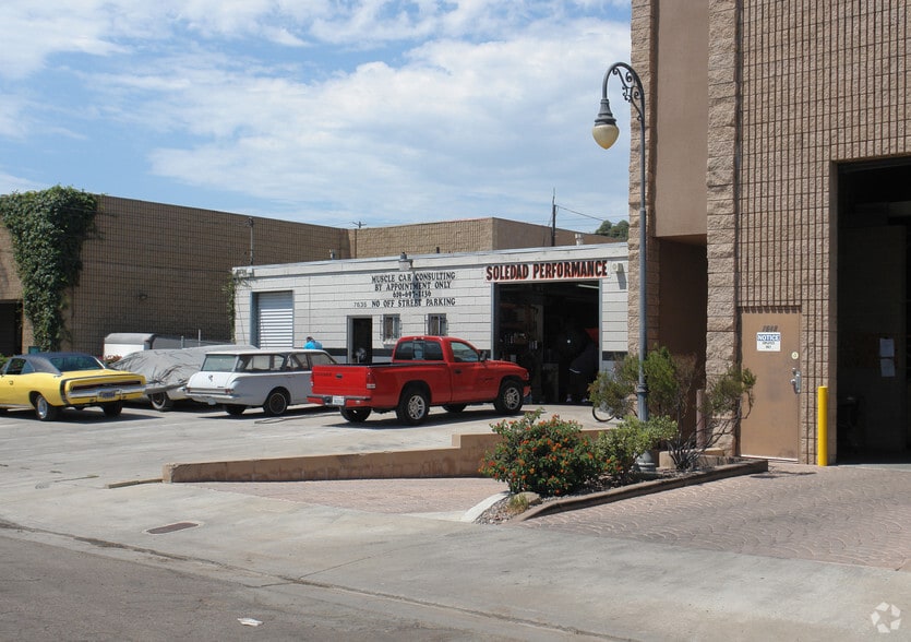 More Photos Of 7636 Lemon Ave, Lemon Grove Service For Sale