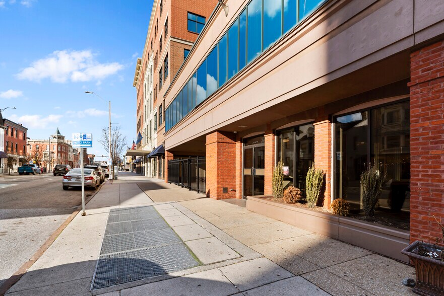 More Photos Of 403-405 N 2nd St, Harrisburg Office For Sale