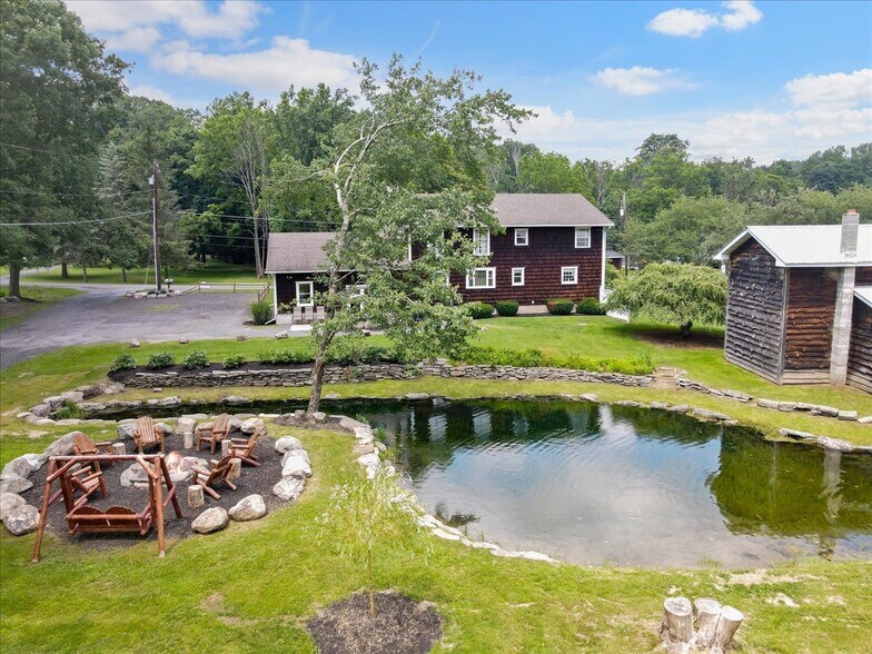 More Photos Of 145 Camelback Rd, Tannersville Restaurant For Sale