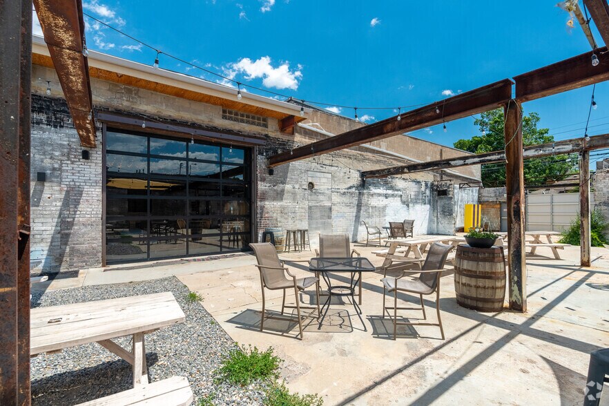 More Photos Of 1710 S Broadway, Denver Storefront Retail Office For Lease