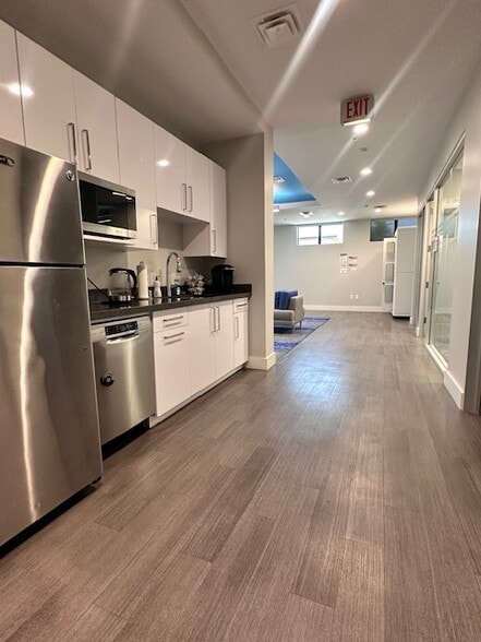 More Photos Of 6855 Communications Pky, Plano Office For Lease