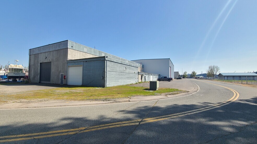 More Photos Of 918 Pearle Jensen Way, La Conner Manufacturing For Lease
