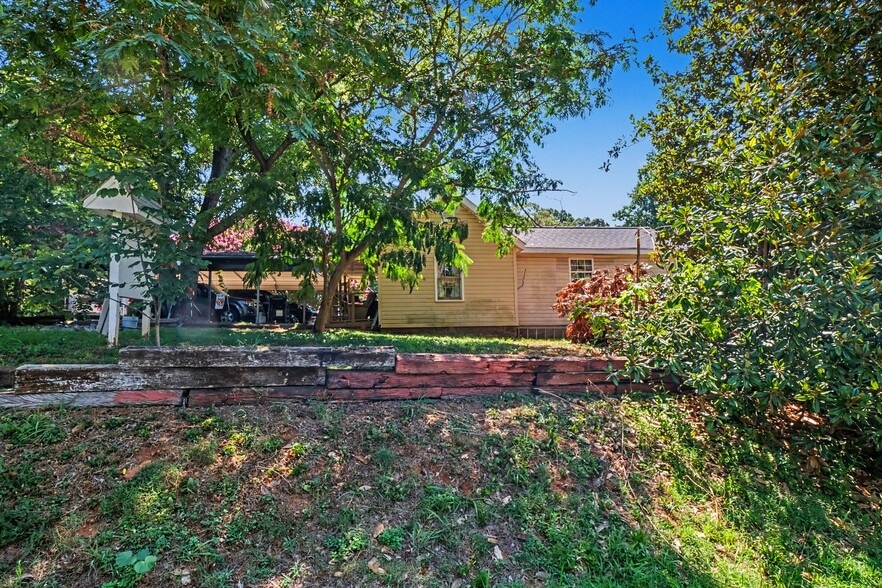 More Photos Of 1678 Stone Street Ext, Mebane Manufactured Housing Mobile Home Park For Sale