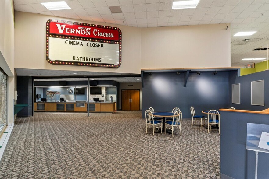 More Photos Of 1230 N Main St, Viroqua Freestanding For Sale