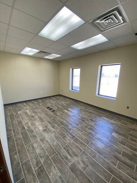More Photos Of 4806 S County Road 1314, Odessa Industrial For Lease