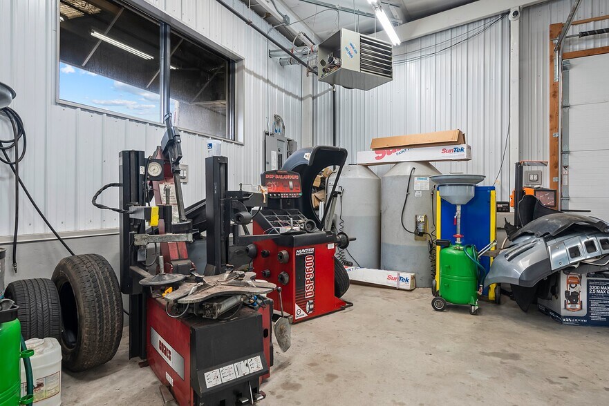 More Photos Of 1413-1415 Elkins Ave, Levittown Freestanding For Lease