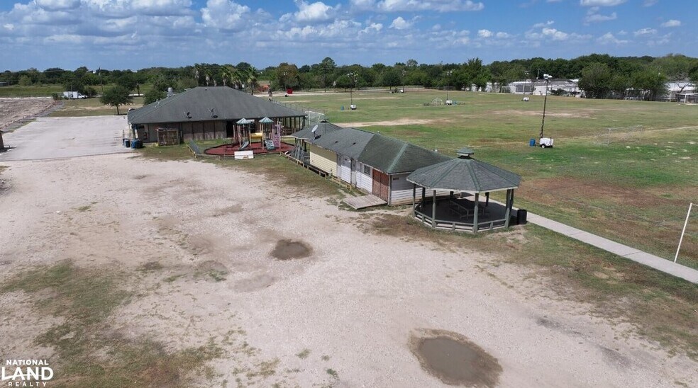 More Photos Of 11225 Forbes Rd, Houston Land For Sale