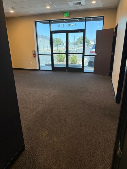 More Photos Of 1370-1390 Vinci Ave, Sacramento Unknown For Sale