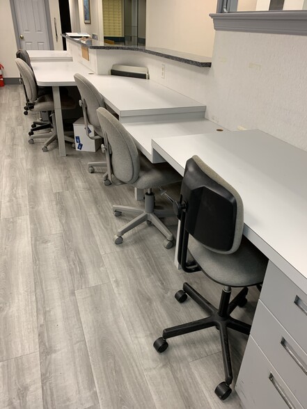 More Photos Of 189 Elm St, Westfield Medical For Lease