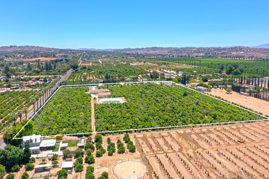 Primary Photo Of 8715 Dufferin Ave, Riverside Land For Sale