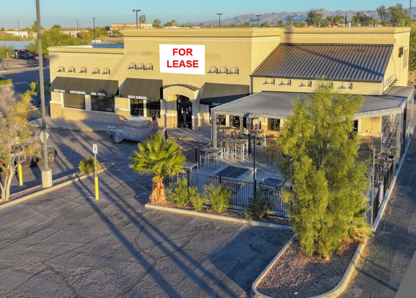 Primary Photo Of 7625 N La Cholla Blvd, Tucson Restaurant For Lease