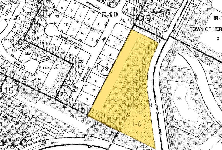 More Photos Of 205 Van Buren St, Herndon Office For Lease