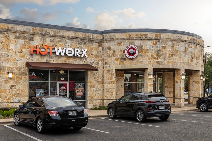 More Photos Of 11325-11521 Ranch Road 620 N, Austin Unknown For Lease