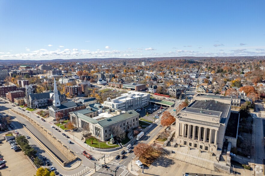 More Photos Of 43 Harvard St, Worcester Office For Lease