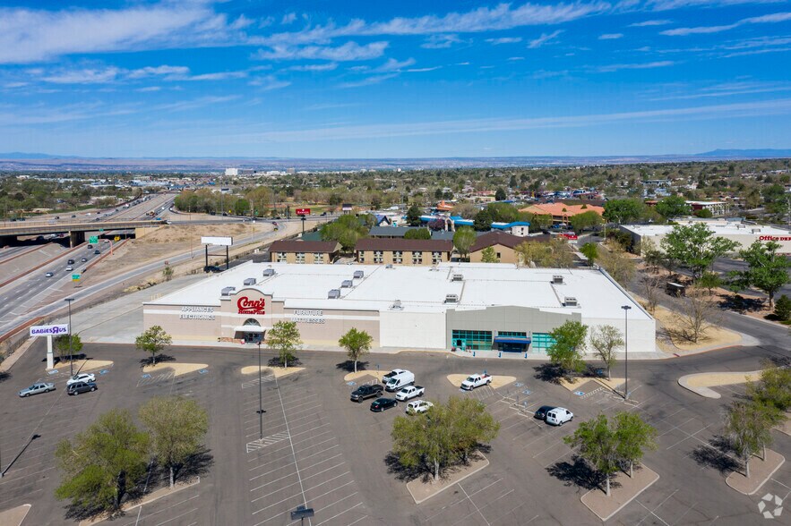 More Photos Of 45 Hotel Cir NE, Albuquerque Freestanding For Sale