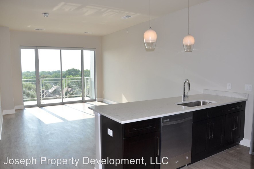 More Photos Of 4175 N Oakland Ave, Shorewood Multifamily For Sale