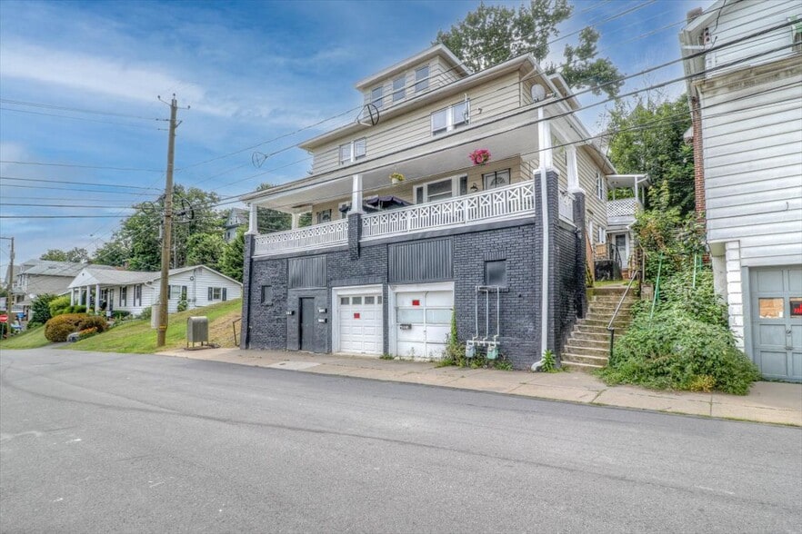 More Photos Of 277 E Spring St, Nanticoke Multifamily For Sale