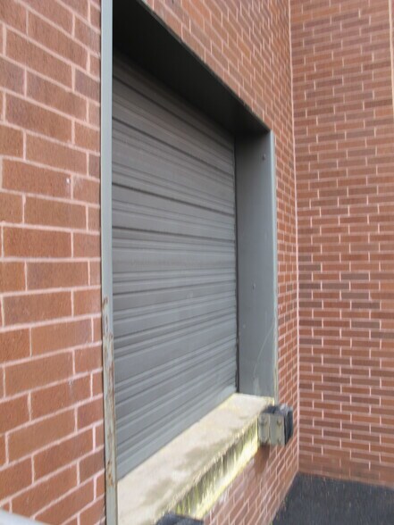 More Photos Of 1917 Olde Homestead Ln, Lancaster Warehouse For Lease