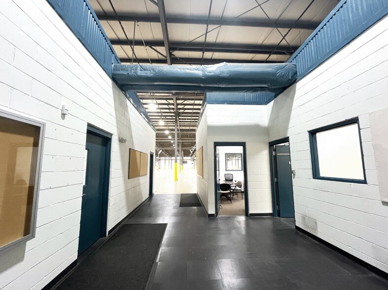 More Photos Of 175 McQueen Blvd, Summerville Manufacturing For Lease
