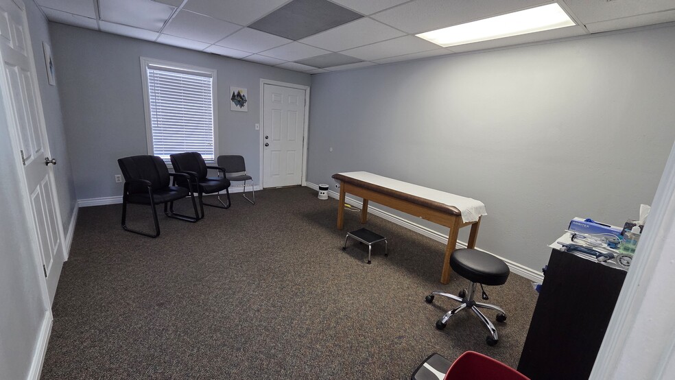 More Photos Of 100 N Woodruff Ave, Idaho Falls Office For Lease