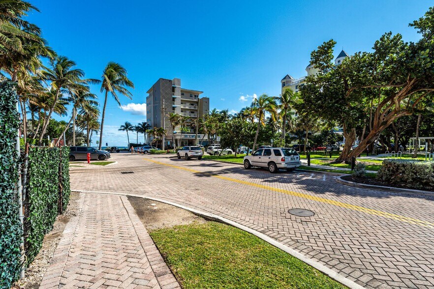 More Photos Of 2030 N Ocean Blvd, Fort Lauderdale Hotel For Sale