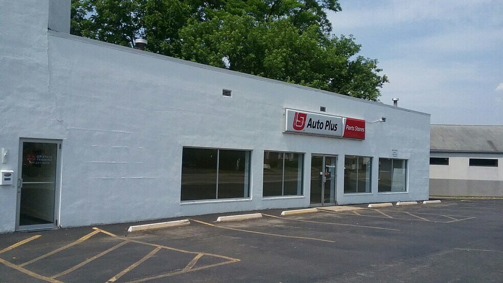 More Photos Of 166-168 Harry L Dr, Johnson City Freestanding For Sale