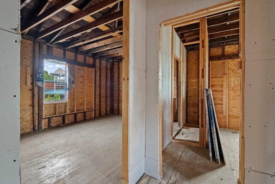 More Photos Of 330 N 29th St, Louisville Multifamily For Sale