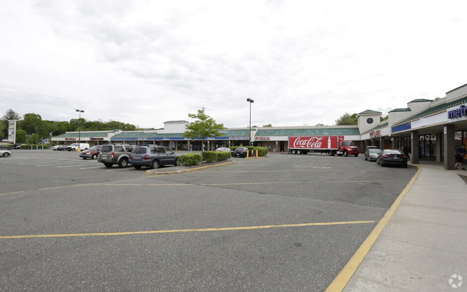 More Photos Of 264-350 Middle Country Rd, Coram Unknown For Lease
