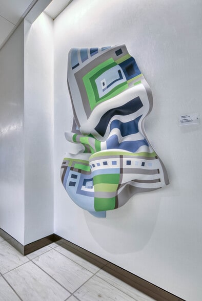 More Photos Of 2001 Ross Ave, Dallas Office For Lease