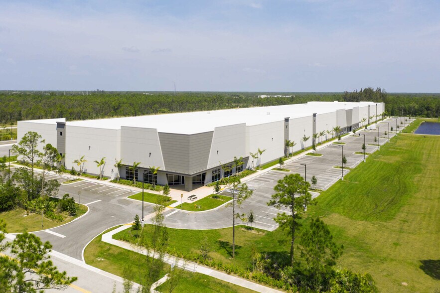 Primary Photo Of 15335 Park Of Commerce Blvd, Jupiter Warehouse For Lease