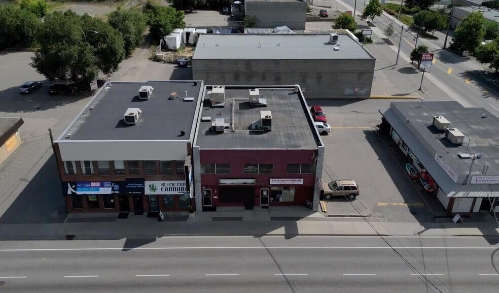 Primary Photo Of 2808 48 Av, Vernon Storefront Retail Residential For Lease