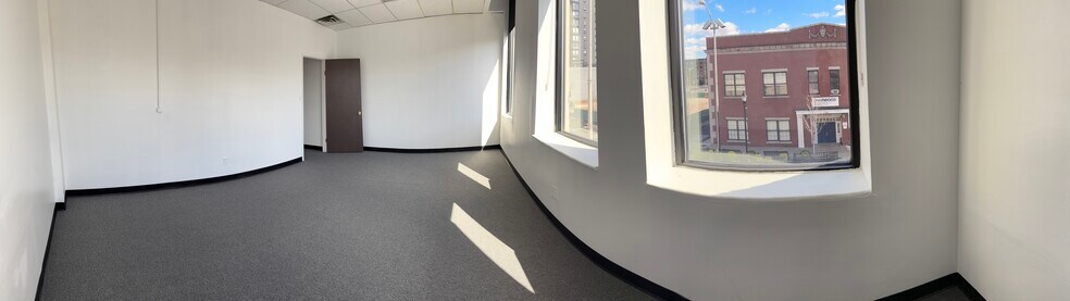 More Photos Of 131 Main St, Hackensack Office Residential For Lease