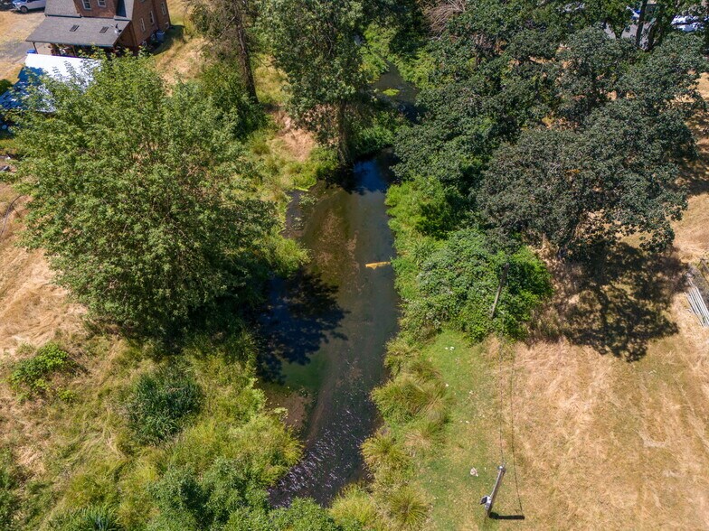 More Photos Of 941 N 2nd St, Jefferson Land For Sale