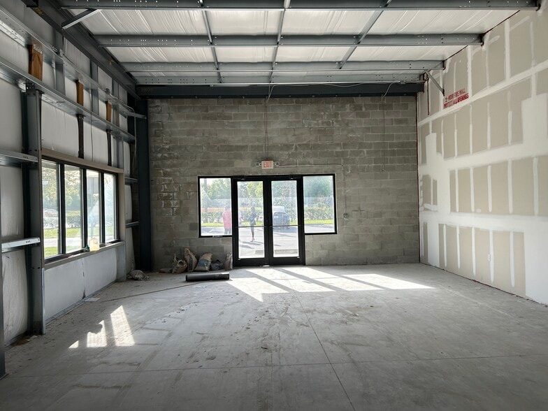 More Photos Of 9181 SW Highway 200, Ocala Unknown For Lease