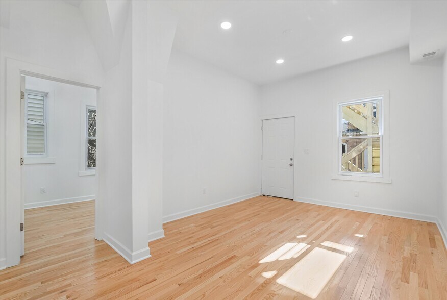 More Photos Of 2617 W Fullerton Ave, Chicago Storefront Retail Residential For Sale