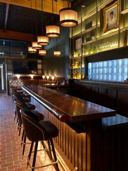 More Photos Of 3117 W Temple St, Los Angeles Loft Creative Space For Lease